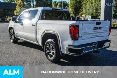 More photos of 2025 GMC Sierra 1500 SLT at ALM Marietta, GA