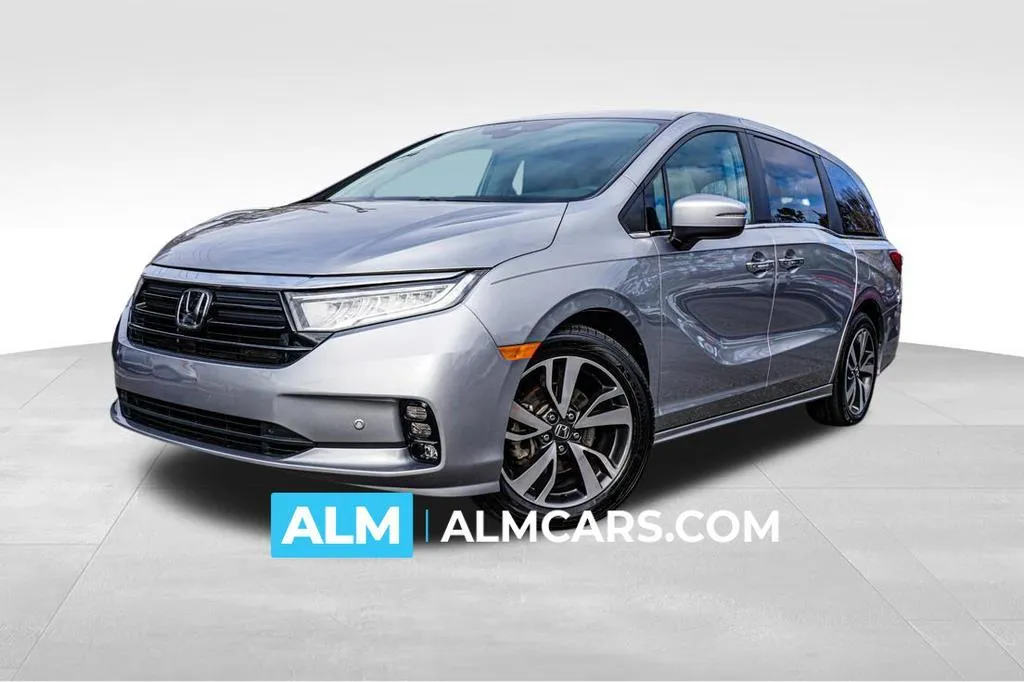 Used 2022 Honda Odyssey Touring for sale in Marietta, GA at ALM