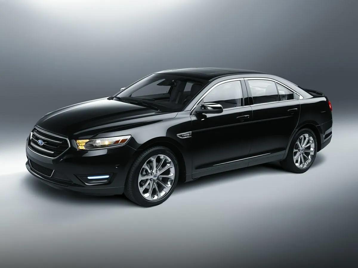 2016 Ford Taurus SEL for sale in Marietta, GA