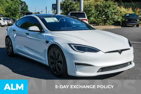 More photos of 2022 Tesla Model S at ALM Marietta, GA