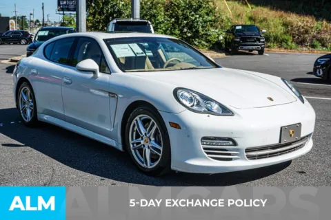 More photos of 2013 Porsche Panamera 4 at ALM Marietta, GA