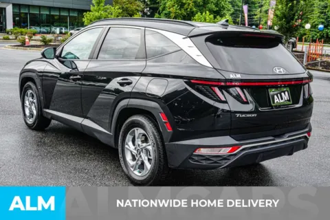 More photos of 2023 Hyundai Tucson SEL at ALM Marietta, GA