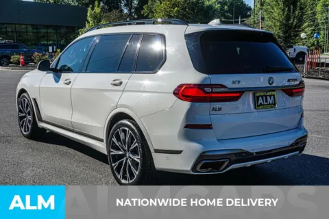 More photos of 2020 BMW X7 M50i at ALM Marietta, GA