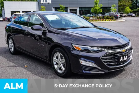 More photos of 2023 Chevrolet Malibu LT at ALM Marietta, GA