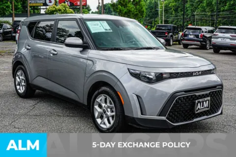 More photos of 2023 Kia Soul LX at ALM Marietta, GA