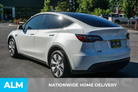 More photos of 2023 Tesla Model Y Performance at ALM Marietta, GA