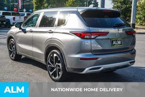 More photos of 2024 Mitsubishi Outlander SE at ALM Marietta, GA