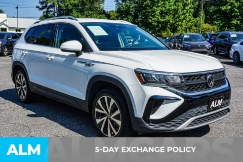 More photos of 2024 Volkswagen Taos 1.5T SE at ALM Marietta, GA