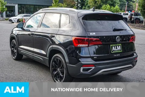 More photos of 2022 Volkswagen Taos 1.5T SE at ALM Marietta, GA