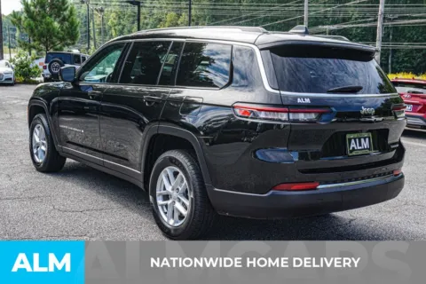 More photos of 2023 Jeep Grand Cherokee L Laredo at ALM Marietta, GA