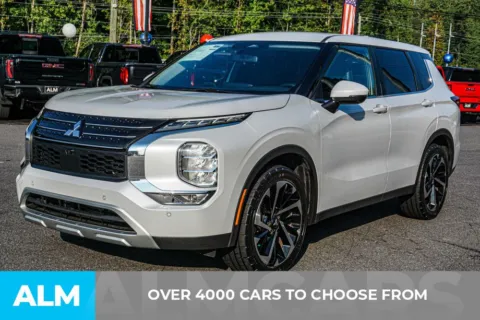 Another view of 2024 Mitsubishi Outlander for sale in Marietta, GA at ALM Marietta