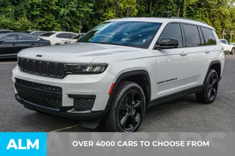 Another view of 2023 Jeep Grand Cherokee L Altitude for sale in Marietta, GA at ALM Marietta