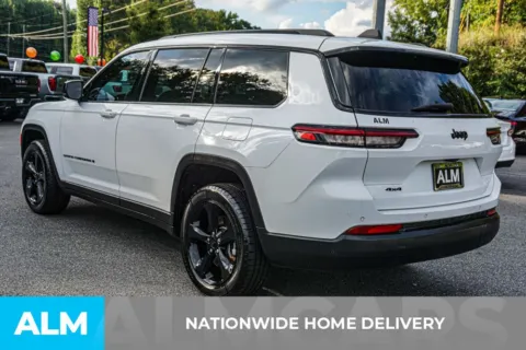 More photos of 2023 Jeep Grand Cherokee L Altitude at ALM Marietta, GA