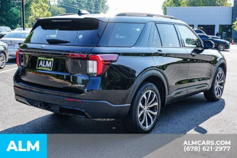 More photos of 2025 Ford Explorer ST-Line at ALM Marietta, GA