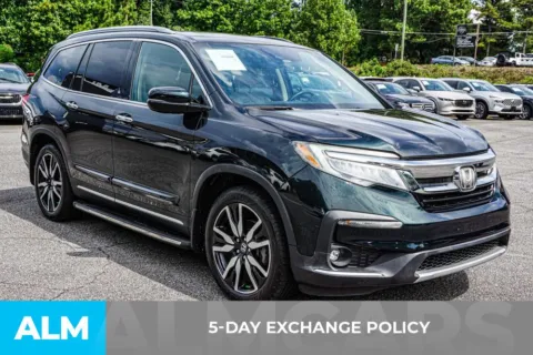 More photos of 2019 Honda Pilot Elite at ALM Marietta, GA