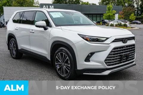 More photos of 2024 Toyota Grand Highlander Hybrid at ALM Marietta, GA