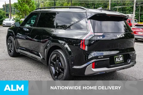 More photos of 2024 Kia EV9 GT-Line at ALM Marietta, GA