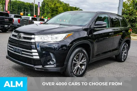 Another view of 2019 Toyota Highlander LE for sale in Marietta, GA at ALM Marietta