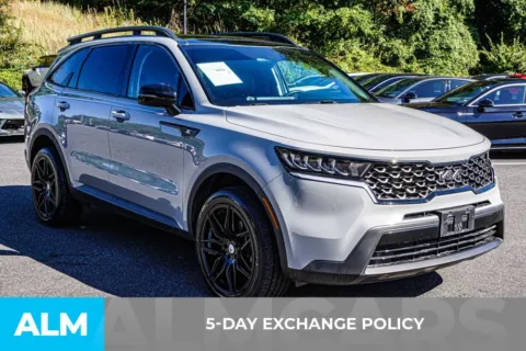 More photos of 2022 Kia Sorento S at ALM Marietta, GA