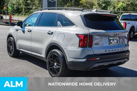 More photos of 2022 Kia Sorento S at ALM Marietta, GA