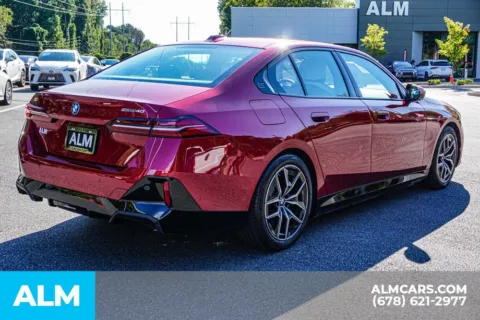 More photos of 2025 BMW i5 eDrive40 at ALM Marietta, GA