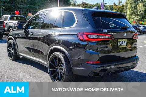 More photos of 2022 BMW X5 xDrive40i at ALM Marietta, GA