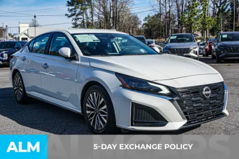 More photos of 2023 Nissan Altima 2.5 SV at ALM Marietta, GA