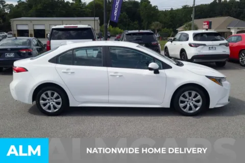More photos of 2023 Toyota Corolla LE at ALM Marietta, GA