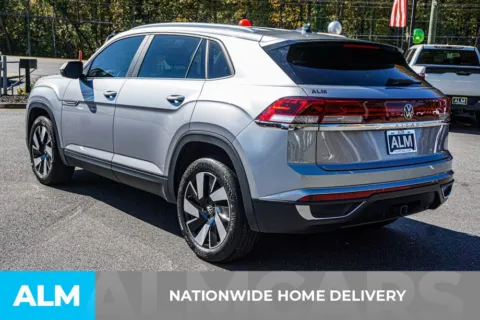 More photos of 2024 Volkswagen Atlas Cross Sport 2.0T SE w/Technology at ALM Marietta, GA