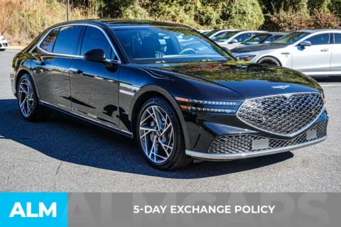 More photos of 2023 Genesis G90 3.5T at ALM Marietta, GA