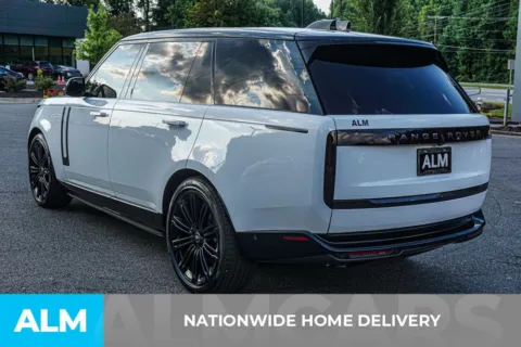 More photos of 2025 Land Rover Range Rover SE at ALM Marietta, GA