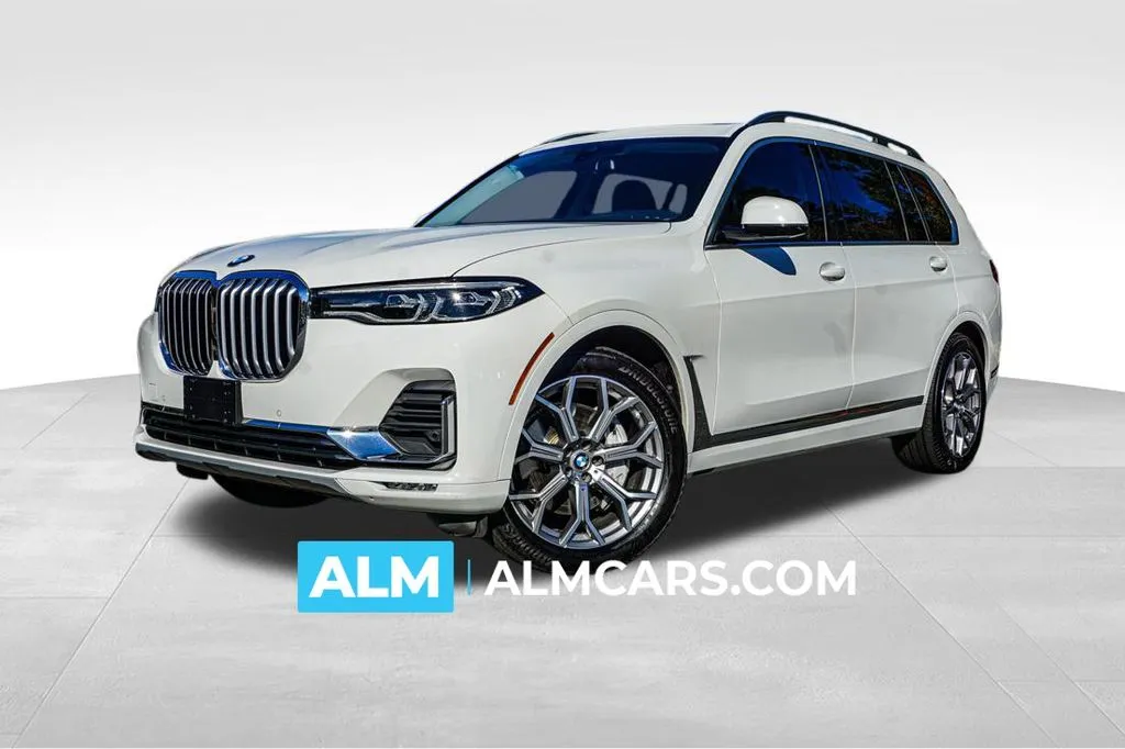 2022 BMW X7 40i's photo