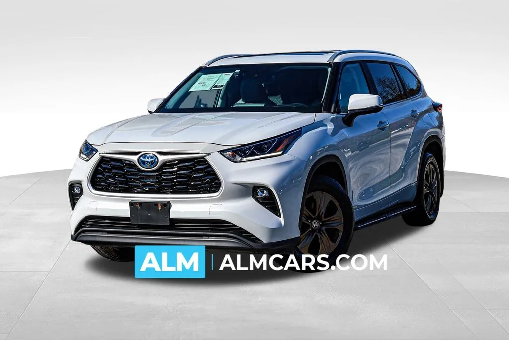 2023 Toyota Highlander Bronze Edition's photo