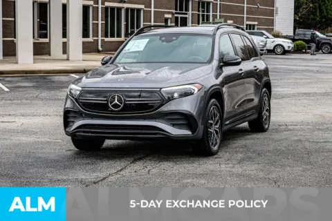More photos of 2023 Mercedes-Benz EQB 350 at ALM Newnan, GA