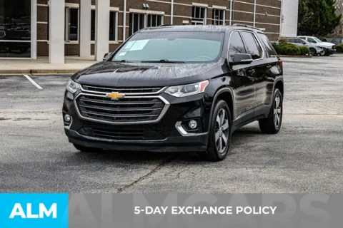 More photos of 2019 Chevrolet Traverse 3LT at ALM Newnan, GA