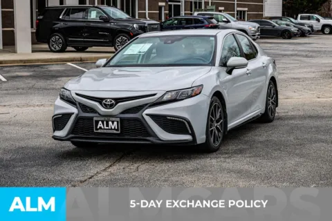 More photos of 2023 Toyota Camry at ALM Newnan, GA
