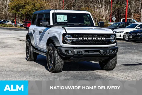 More photos of 2023 Ford Bronco Wildtrak at ALM Newnan, GA