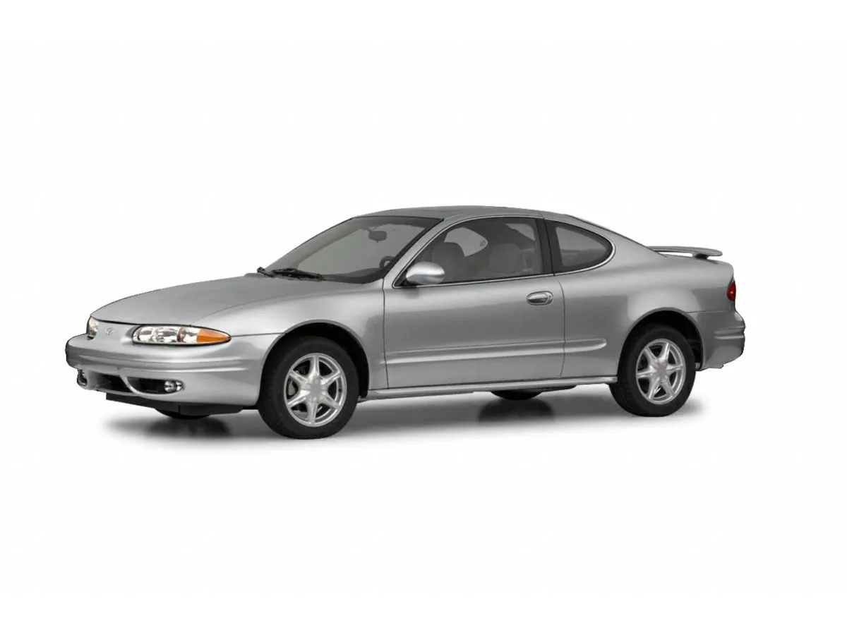 2002 Oldsmobile Alero GX's photo