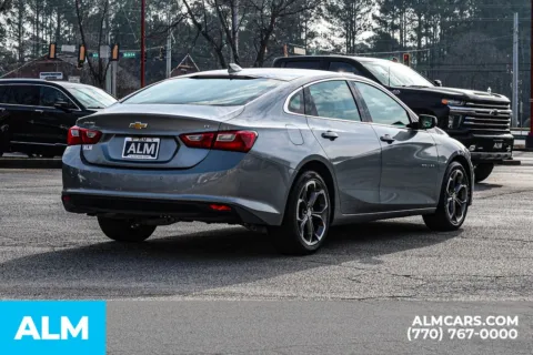 More photos of 2024 Chevrolet Malibu LT at ALM Newnan, GA