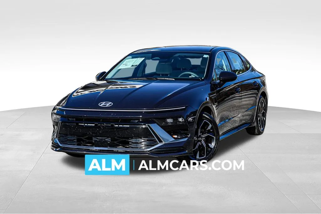 2025 Hyundai Sonata SEL's photo