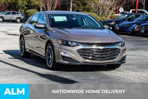 More photos of 2024 Chevrolet Malibu LT at ALM Newnan, GA