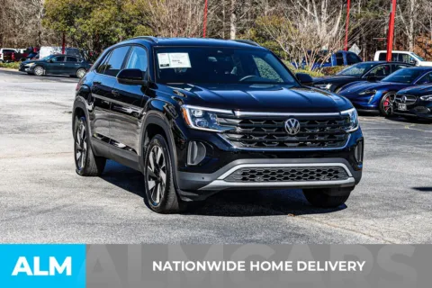 More photos of 2025 Volkswagen Atlas Cross Sport 2.0T SE w/Technology at ALM Newnan, GA