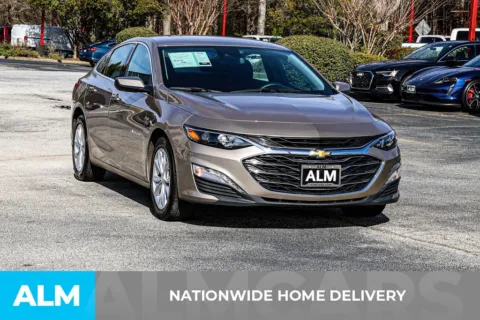 More photos of 2024 Chevrolet Malibu LT at ALM Newnan, GA