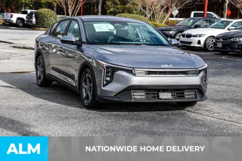 More photos of 2025 Kia K4 LXS at ALM Newnan, GA