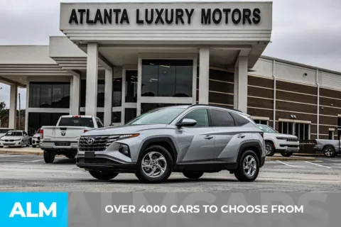 Photos of 2024 Hyundai Tucson SEL for sale in Newnan, GA at ALM Newnan