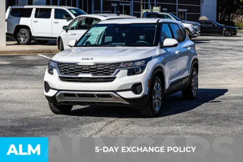 More photos of 2022 Kia Seltos LX at ALM Newnan, GA