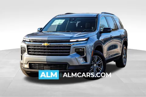 Gray 2024 Chevrolet Traverse LT for sale in Newnan, GA