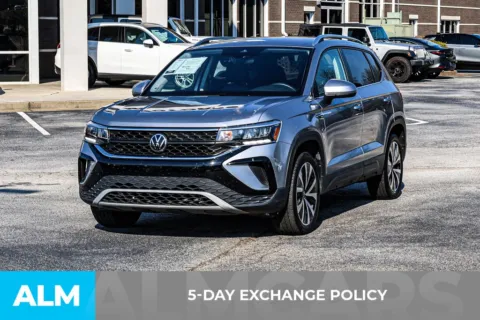 Another view of 2024 Volkswagen Taos 1.5T SE for sale in Newnan, GA at ALM Newnan