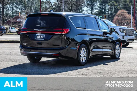 More photos of 2024 Chrysler Pacifica Touring L at ALM Newnan, GA