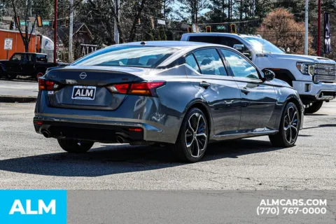 More photos of 2025 Nissan Altima 2.5 SR at ALM Newnan, GA